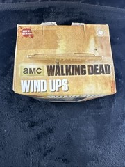AMC’s The Walking Dead Wind Ups Daryl Dixon 2013 New Bulls i Toy Box Damaged ‼️