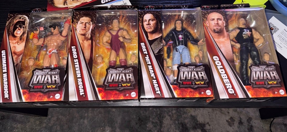 WWE Monday Night War 12 Complete Set (Bret Hart Warrior Goldberg Regal)