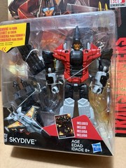 2014 Hasbro Transformers Combiner Wars Deluxe Class Skydive New Sealed
