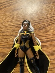 X-MEN toybiz 1998 STORM 1st appearance giant size x-men marvel universe Nice