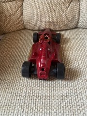 IRON MAN’S ~ STARK MOTOR RACING F1 RACING CAR WITH IRON MAN FIGURE 2010