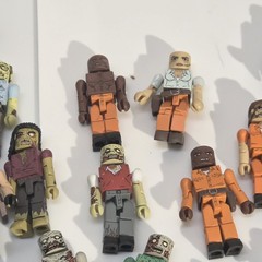 Minimates The Walking Dead LOT Zombies Of 20