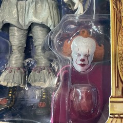 Neca ULTIMATE PENNYWISE IT Welcome to Derry 7″ inch Action Figurine (Brand New!)