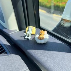 Tom & Jerry Cartoon Figurines Cute Cat Mouse Desk Ornament Toy Decoration car*