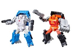 Transformers Generations Golden Disk Collection Autobot Road Ranger & Puffer