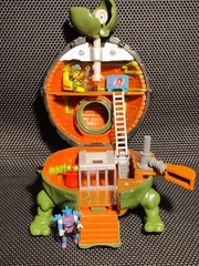 Vintage Teenage Mutant Ninja Turtles Leonardo’s Sewer Lair Mini Play Set 1994