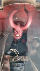 Battle Damaged Hellboy 18”Tower Records Mezco Horned Very Rare Box In Bad Shape