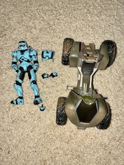 McFarlane Halo 3 Cyan Spartan EOD Mongoose Soldier Figure with Extra Chest Piece