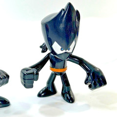 Two NINJA KIDZ TV Cartoon Game Figure Toys 1 pcs no weapon