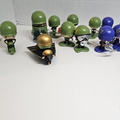 Awesome Little Green Men – LOT OF 18