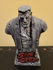 Frank Miller’s Sin City MARV Dynamic Forces Mini Bust Ltd Edn 299/650 Preowned