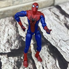 The Amazing Spider-Man 3.75″ Figure (Ultra Poseable) Marvel 2012 Hasbro 2011 4″
