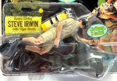 F4 The Crocodile Hunter Scuba Diving Steve Irwin w/Tiger Shark MOC N2 Toys 2000