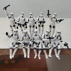 10pcs 3.75″ Star Wars Stormtroopers Full Articulated Action Figure + 20 Blasters