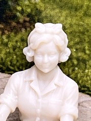 1:24 1950 Dollhouse Sunny Sue Gardener Inspired by Marx