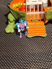 Vintage Teenage Mutant Ninja Turtles Leonardo’s Sewer Lair Mini Play Set 1994