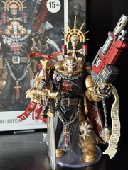 JOYTOY Warhammer 40,000 Black Templars High Marshal Helbrecht 1:18 Figure. WH40K