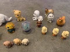 Lot of 18 Small Dogs Cats Chicks And Other Animals