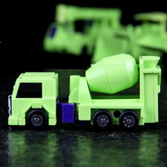 Transform G1 Devastator complete reissue brand new WITHOUT BOX