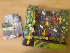 Nintendo JAKKS Pikmin 3 Deluxe Set & Captain Olimar Prototype 2.5” Figures NEW