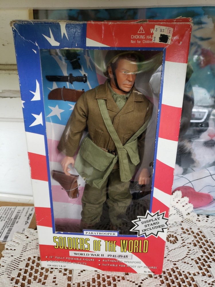US Serviceman Memorial Collection Union Cavalry Vietnam paratrooper 1961-1975