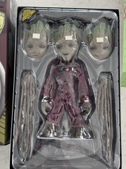 Hot Toys Marvel Guardians of the Galaxy Vol.2 Baby Groot 1/1 Life-Size Figure