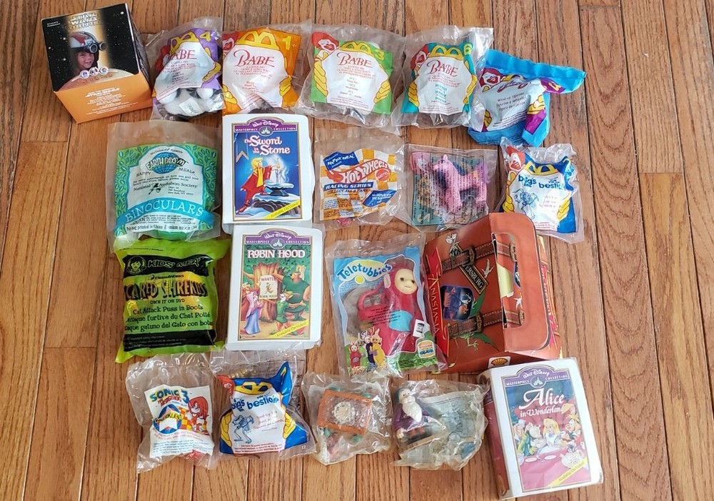 Kids Toys fast-food restaurants- Never Used – Variety-some bags in good shape