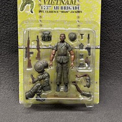 The Ultimate Soldier XD Vietnam PVT Clarence MOJO Jackson 173rd AB Brigade 1:18