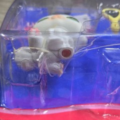 Hasbro Littlest Pet Shop 50012 Persian Cat Figure Bobble Head Mirror 2004 NIB