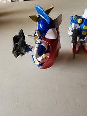 2x SD Gundam Force Superior Defenders CAPTAIN GUNDAM Action Figure & another