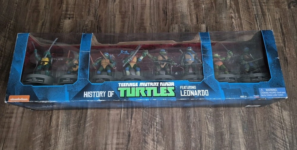 TMNT History Of Leonardo 8 Figure Box Set 2015 Teenage Mutant Ninja Turtles (E☆)