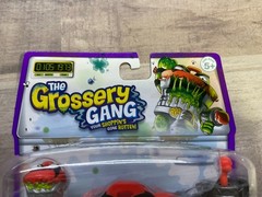 Moose Toys Grossery Gang The Time Wars Trash Head Action Figure Complete Ver. H2