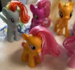My Little Pony MLP Scootaloo (rare) Cheerilee Apple Jack Rarity 2010 Lot Of 6 G4
