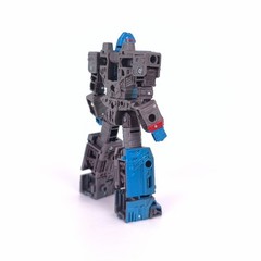 Transformers Decepticon Scrapface Complete Netflix Deluxe Class