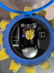 S.H.Figuarts Dragon Ball Z “FUTURE TRUNKS & CUSTOM 3D PRINTED TIME MACHINE”