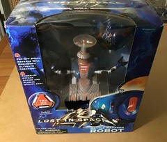 2 Trendmasters Lost In Space Action Figure Battle Ravaged Rocket Launcher Robots