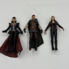 Once Upon a Time Evil Queen Robin Hood Figure Emma Swan Icon Heroes ABC Studios