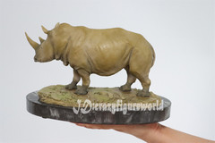 MEMORY MUSEUM 1/15 Africa White Rhinoceros Statue GK Painted Animal Model Decor