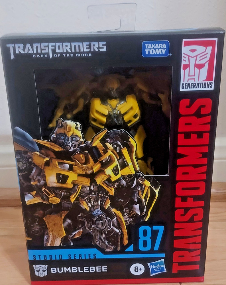 Hasbro Transformers Studio Series SS 87 Deluxe Dark Of The Moon Bumblebee NEW!