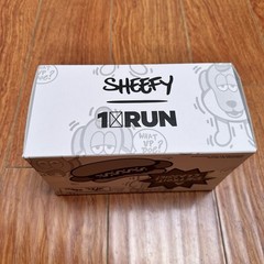 Sheefy McFly Coney Dog Sculpture 3.5″ Gold Edition 2022 Vinyl Figure 38/40 RARE
