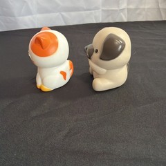 Lot of 2 Soft Plastic Pet Figures – Orange and White Cat / Brown Dog