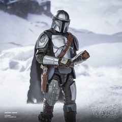 The Mandalorian & Grogu Deluxe Star Wars The Black Series 6-Inch Action Figure