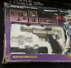 G1 1984 MEGATRON • 100% COMPLETE VINTAGE BOXED • VINTAGE G1 TRANSFORMERS