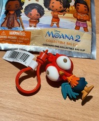 Moana 2 NEW Heihei Clip Blind Bag Figural Key Chain Movie Monogram