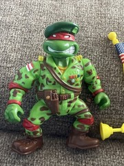 Raph the Green Teen Beret TMNT 1991 Playmates. ALMOST COMPLETE!
