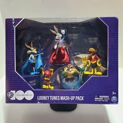 Looney Tunes Mash-Up Pack Super Heroes Series with Five Characters.