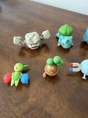 Lot of 8 Jazwares Pokemon Figures Pikachu Chimchar Sneasel Squirtle Charmander