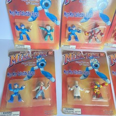 MegaMan Bandai 1995 Mini Figs Lot Of 6
