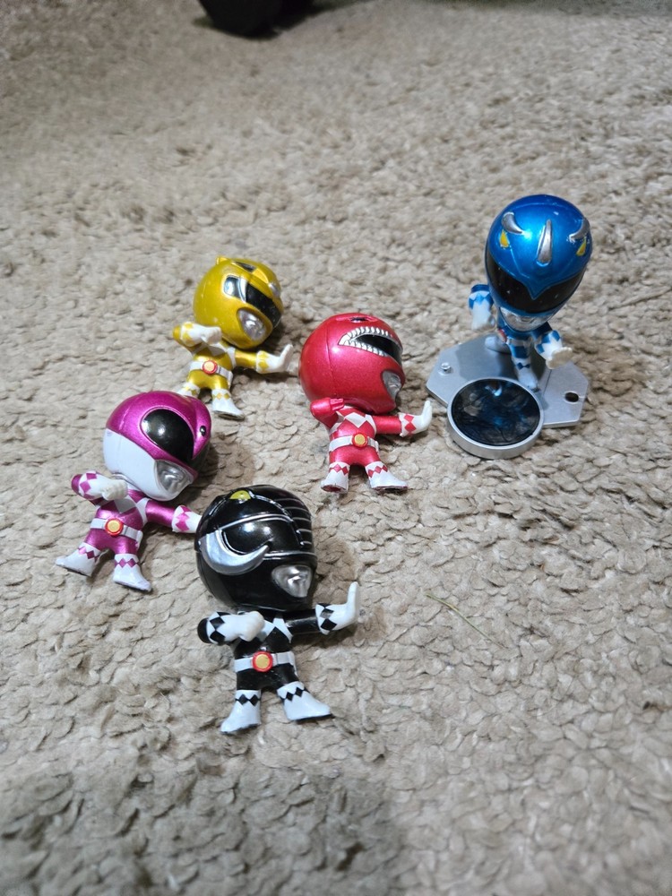 Loot Crate Exclusive Saban’s Power Rangers Lot of 5 – 2 Inches