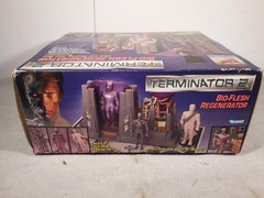 1991 Kenner Terminator 2 Playset Bio-Flesh Regenerator – New Open Box